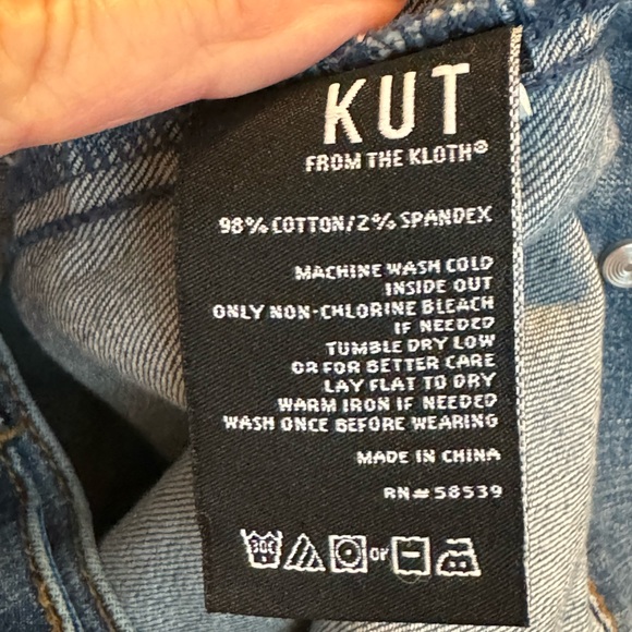 Kut From The Kloth Long Sleeve Cropped Denim Jacket Medium Wash, Size Medium - Picture 6 of 8